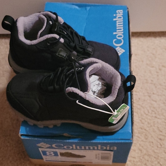 Columbia size 8 black - Picture 2 of 5